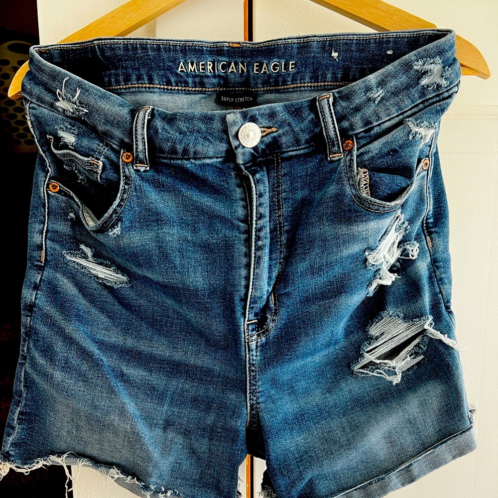 AE shorts